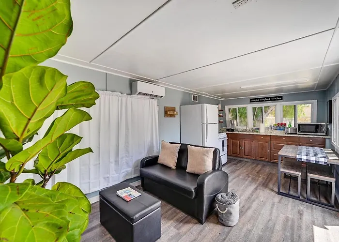 Low-Key Poway Home ~ 20 Mi To La Jolla & San Diego