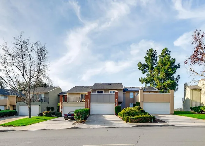 Balconies & Views: Modern Abode In Poway!