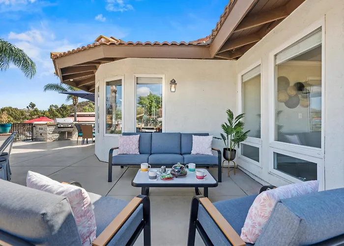 Panorama Peak Luxury Retreat